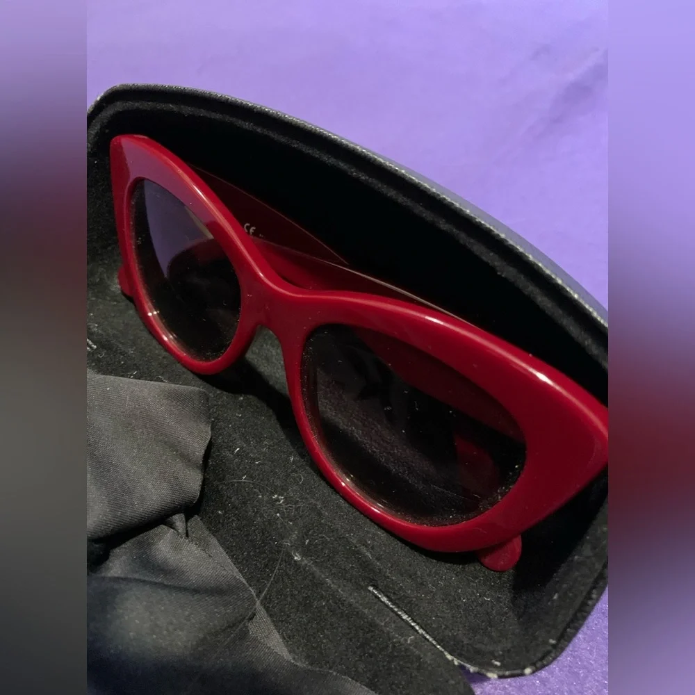 Ferragamo Cat-Eye Sunglasses